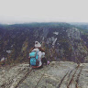 Meet your Posher, Emilie